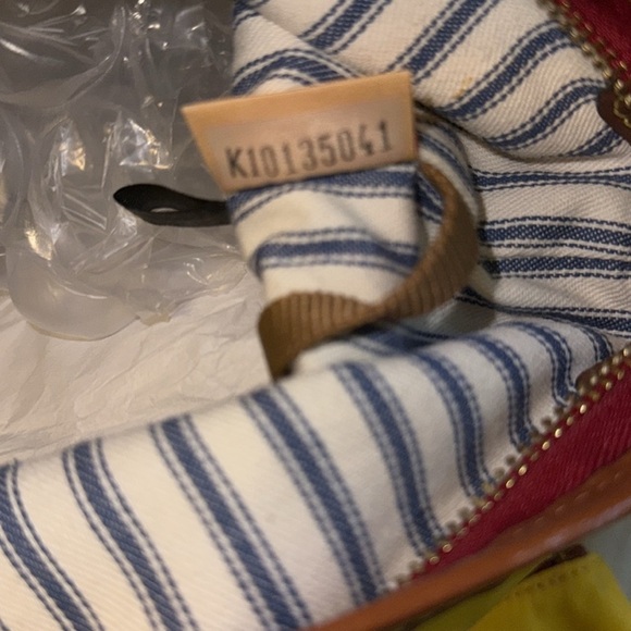 Dooney & Bourke Nylon Set - Picture 6 of 9